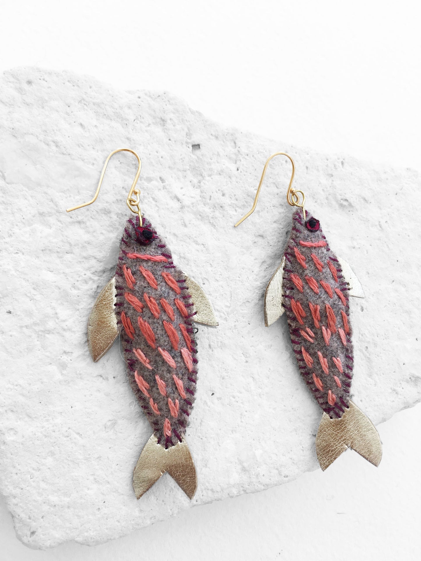 Aretes Fishi