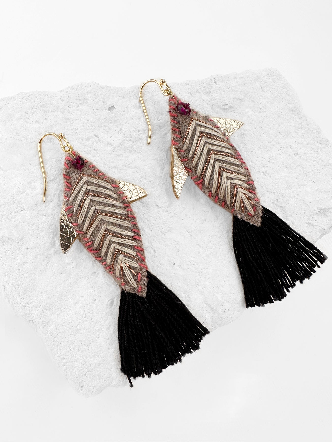 Aretes Pez Nero